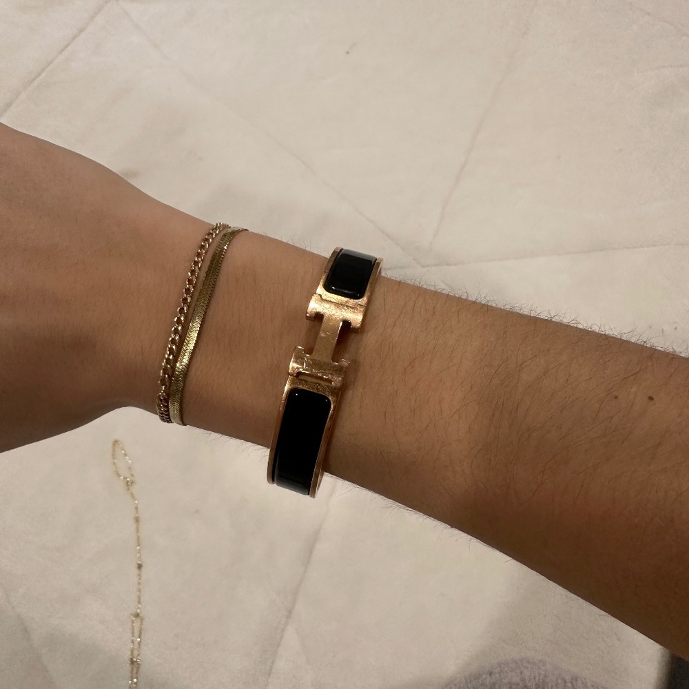 Hermes Rose gold and black H bracelet